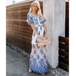 Vici maxi dress